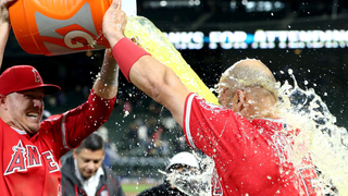 Old Man Albert Pujols Joins Exclusive 3,000 Hit, 600 Dinger Club